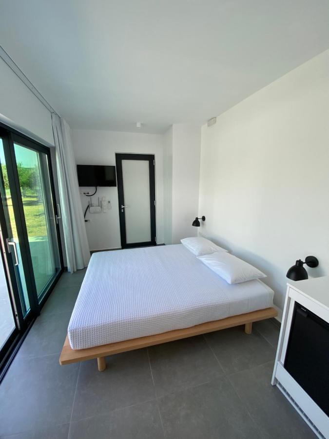 Lefko Apartment *