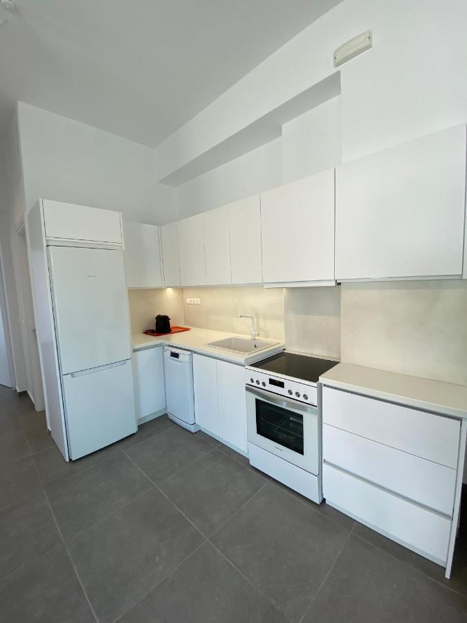 Lefko Apartment *